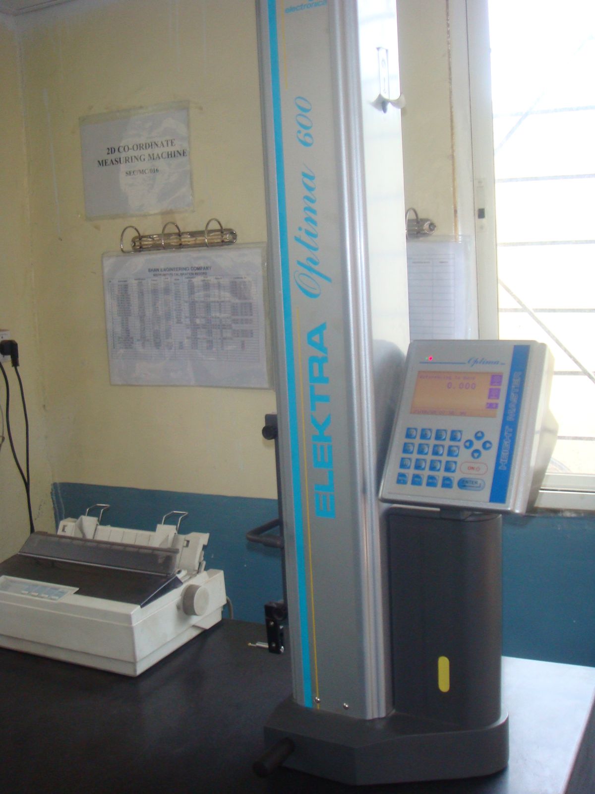 Dimensional inspection of components