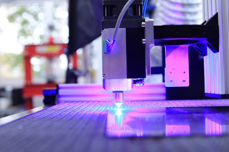 Laser cutting machine profiling steel sheet