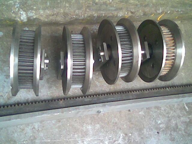 Machined pinion and rack gear set