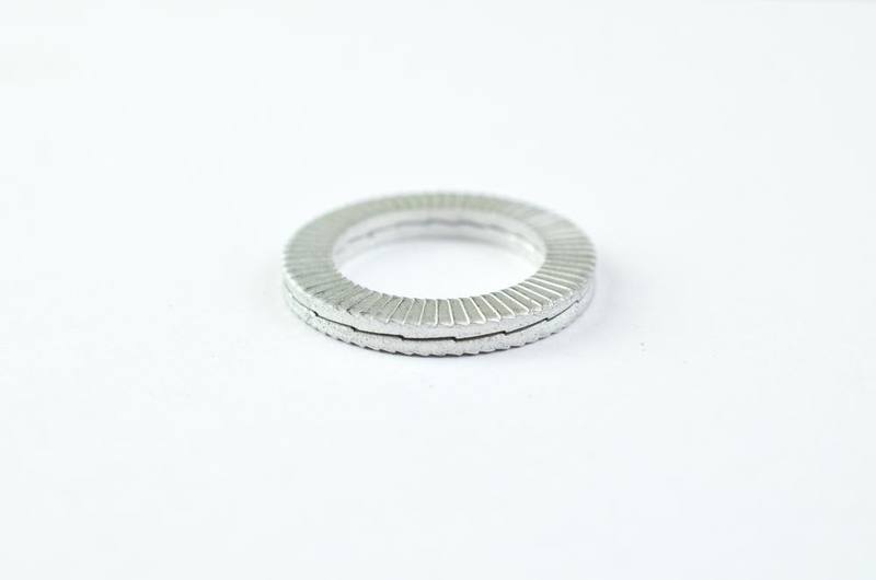Serrated flange washer detail